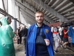 Латынин играл и забивал со сломанной рукой