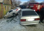 В Лисках “Фольксваген” врезался в стену дома