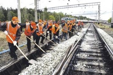 В Лискинском регионе Юго-Восточной железной дороги приступили к выполнению летних путевых работ